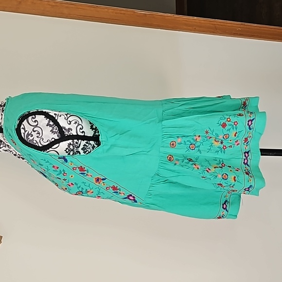 Umgee Woman's TOP NWT - Picture 5 of 6